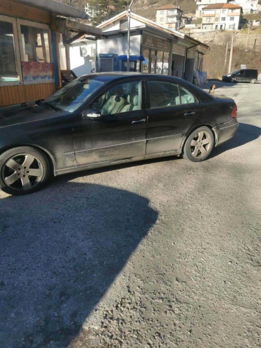 Мерцедес Е320 Авангард