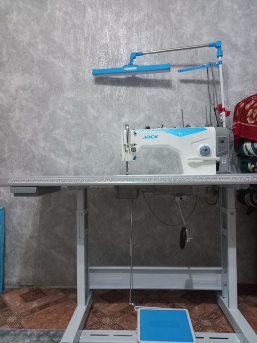 Швейная машинка JACK F5