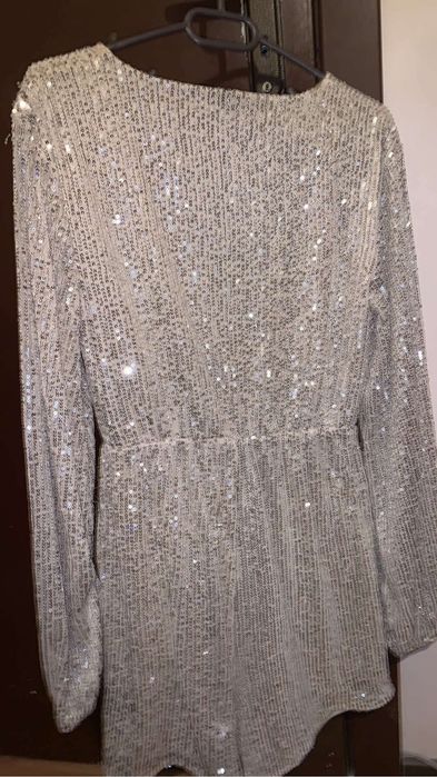 Дамска рокля с пайети