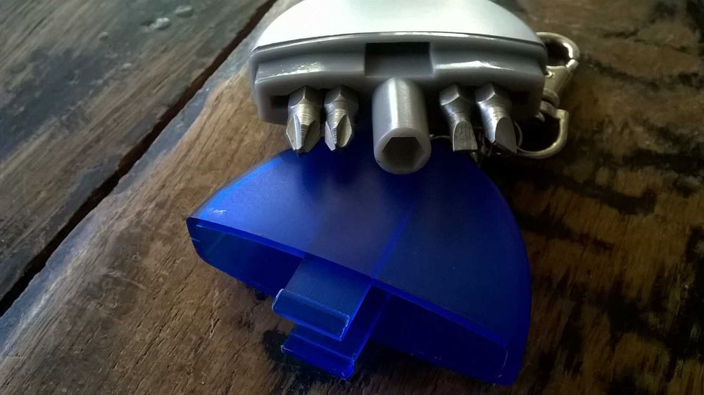 гедоре ключодържател и рулетка 1 метър антикварно