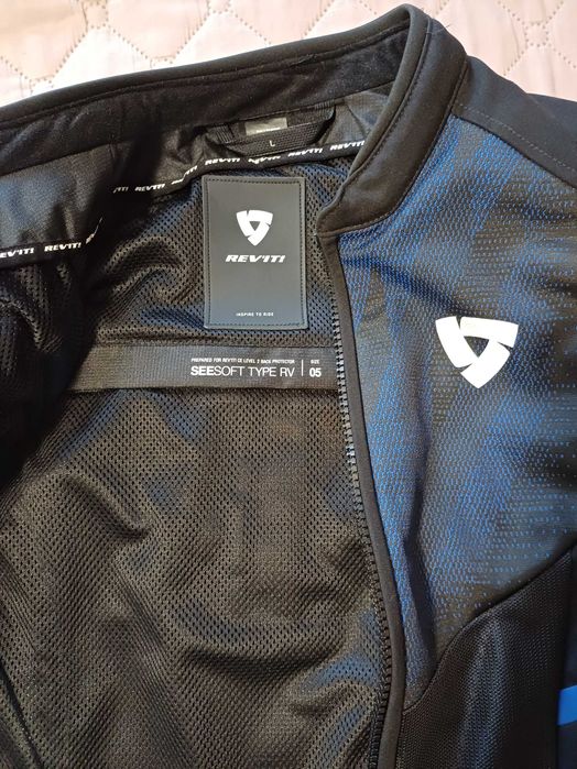 Лятно мотояке REVIT Hyperspeed 2 GT AIR + протектор Seesoft RV за гръб