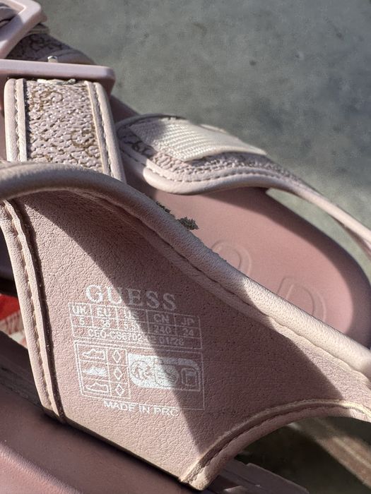 Сандали”Guess” за всеки ден
