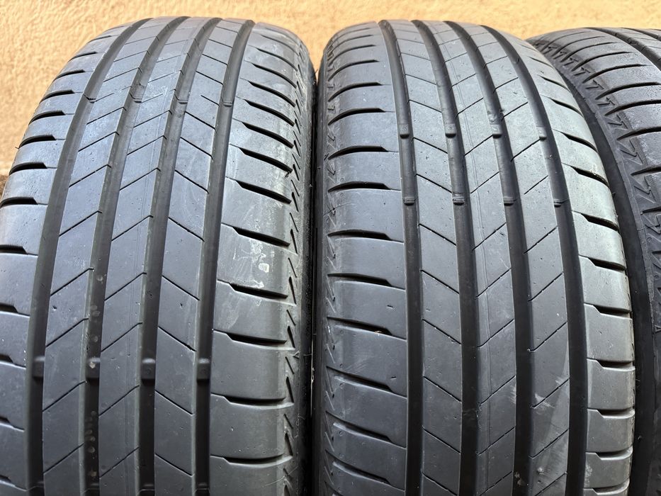 Автомобилни гуми 185 65 15 Bridgestone