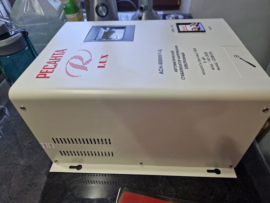 Стабилизатор Ресанта однофазный 8КВт