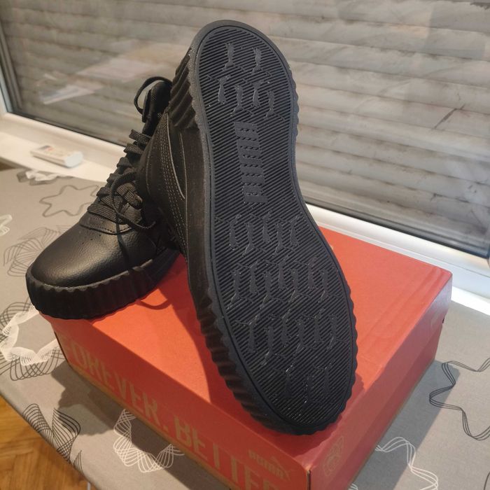 кожени дамски спортни обувки Puma