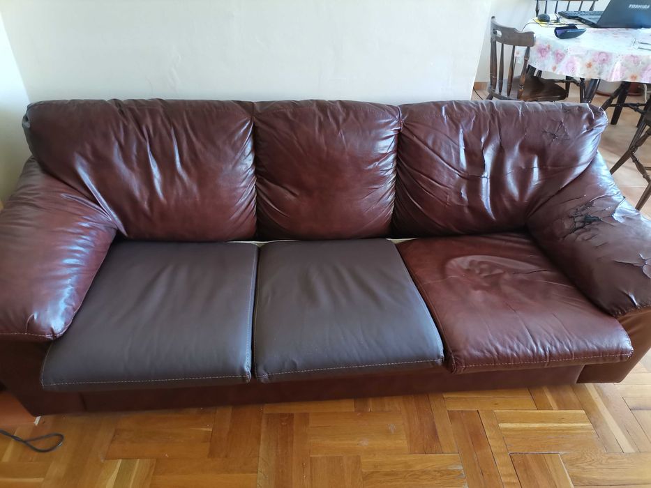 диван триместен с механизъм за сън