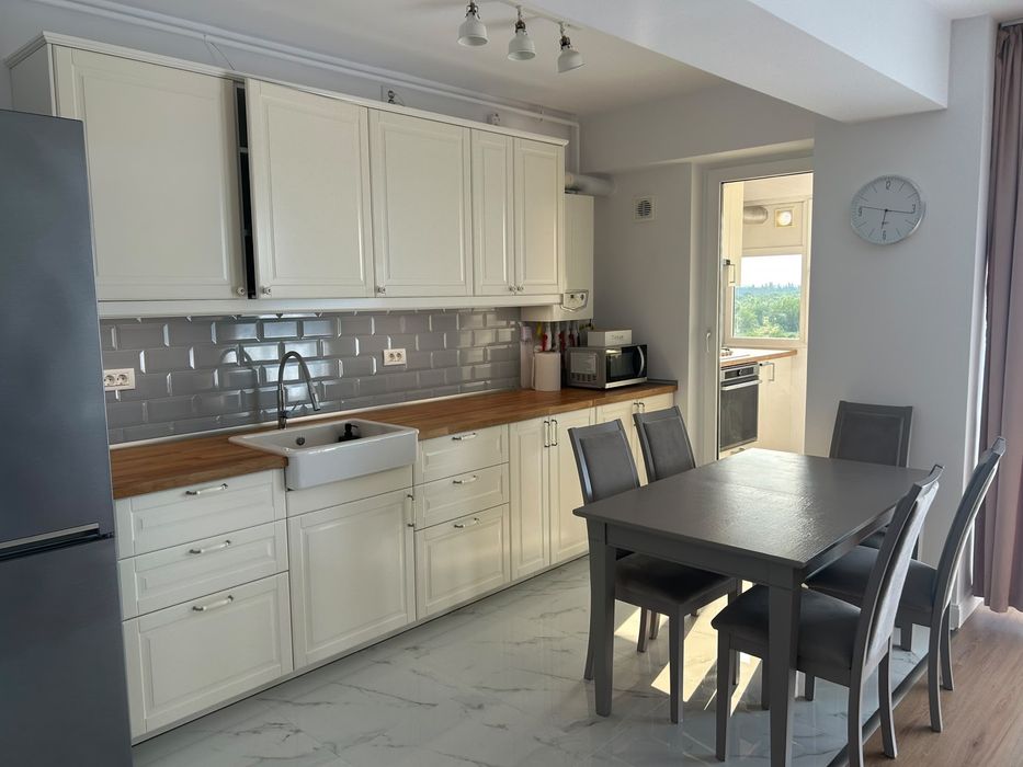Apartament de inchiriat
