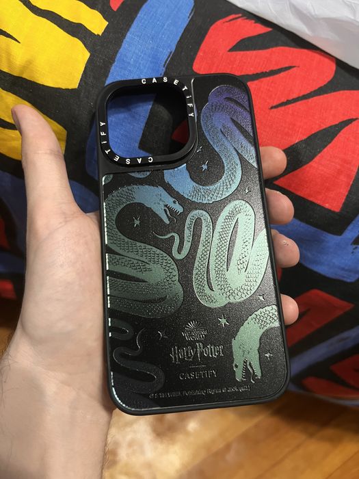 Продам чехол на iPhone 13 Pro Casetify