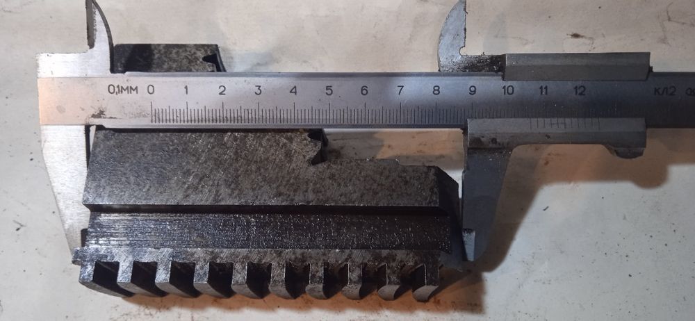 Обратные кулачки токарного патрона