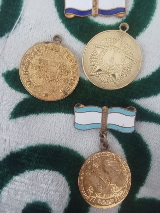 Продам медали СССР в семее