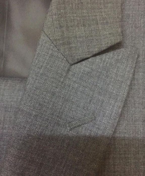 Костюм мужской .