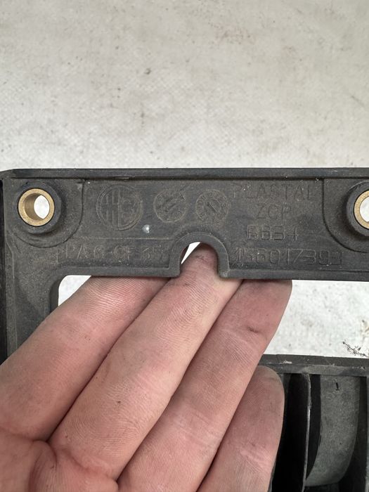 Оригинална решетка Алфа Ромео 156 Alfa Romeo 156