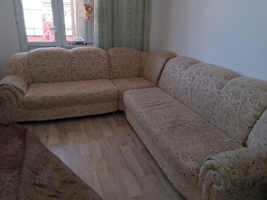 Диван г образный