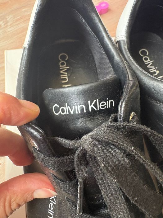 Calvin Klein обувки