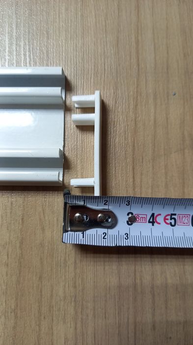 Алюминиевые профильные карнизы