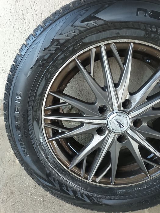 Roți cu cauciucuri de iarna  R17 folosite pe TIGUAN