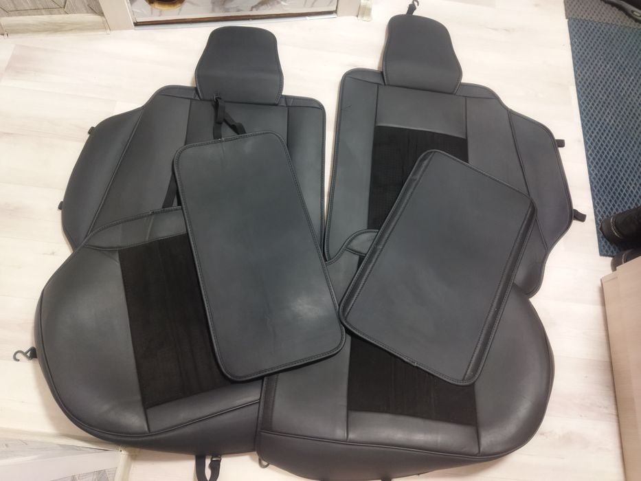 Продам чехлы на авто