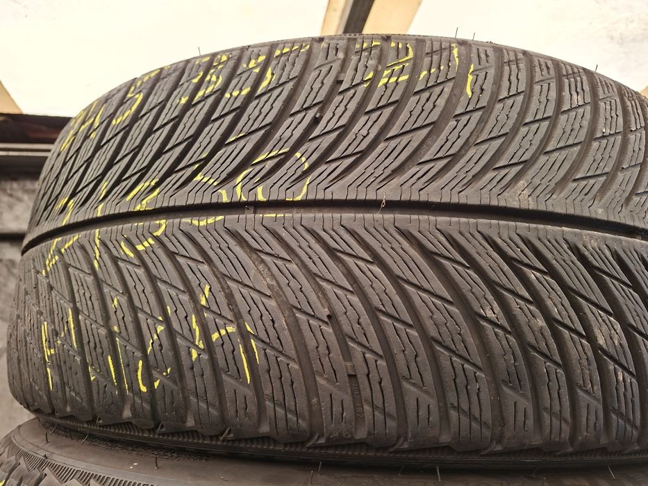 ! 2 anvelope 245/35 R21 Michelin - Vandute !