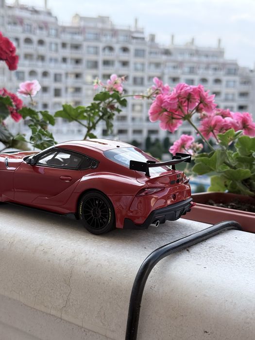 Колекционерски модел Toyota Supra GR OttoMobile 1:18