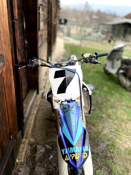 Yamaha YZF 250 an 2011 recondiționat, negociabil