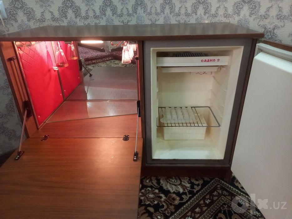 Мини бар с холодильником Садко 2