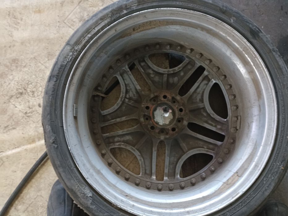 Продаю диски R19