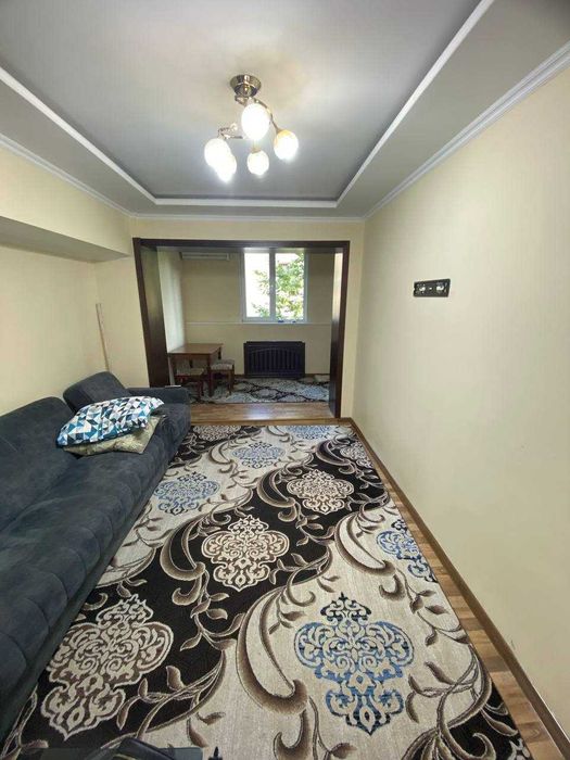 Квартира в центре Ташкента на ул. Амира Темура  (Nike и Adidas)