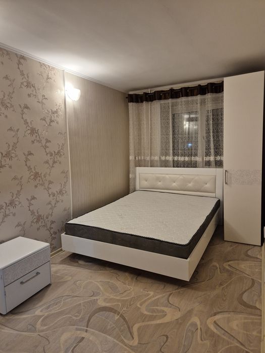 Сдам 2 ком.район кафе Мороженое