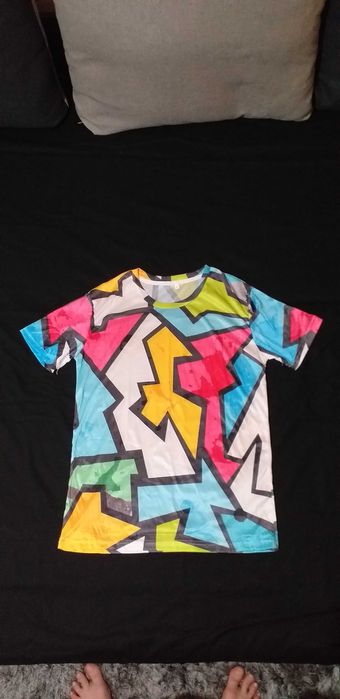 vand tricou nou, fara eticheta