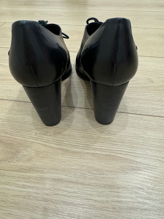 Женские туфли