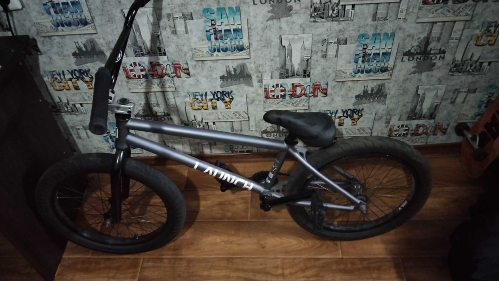 Продам трюковой велосипед Bmx