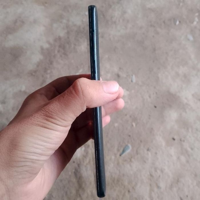 Samsung a20 holati òrtacha