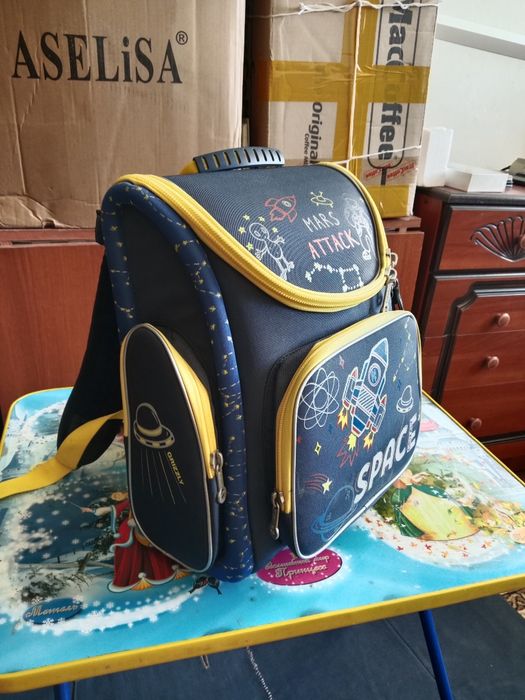 Продам школьный рюкзак для детей,Grizzly ортопедическая спинка,новый