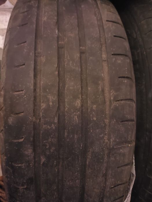 Продам комплект резины 235/65/17