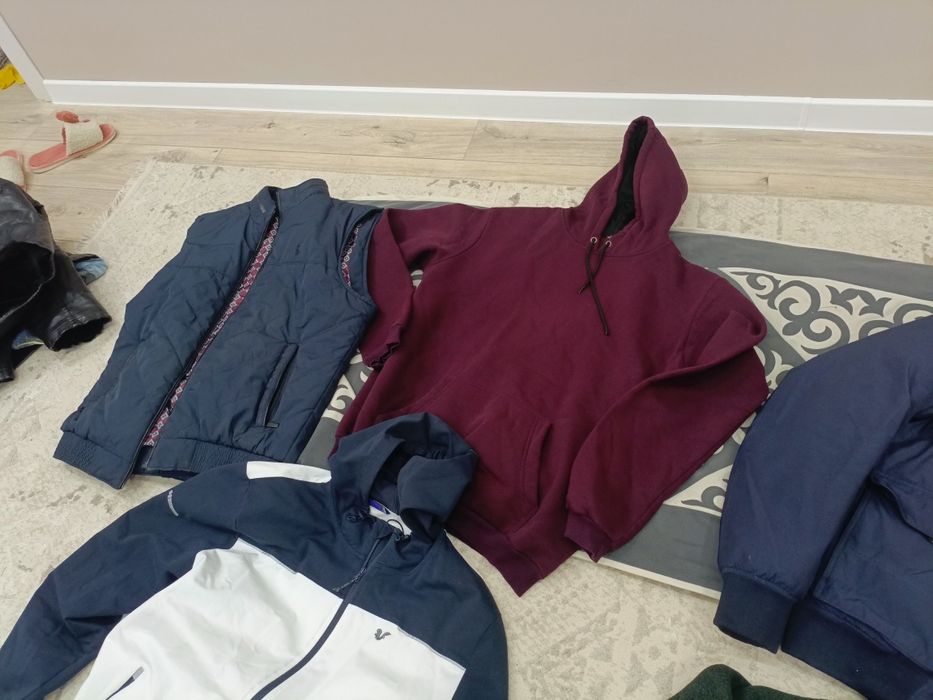 Продам одежду мужскую