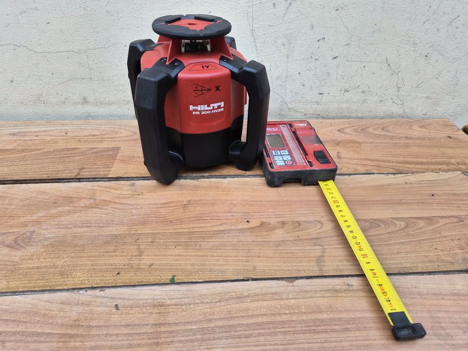 Nivelă laser Hilti PR 300- HV2S