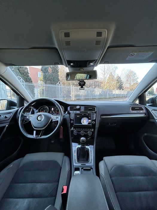 Volkswagen Golf 7 4x4 150CP