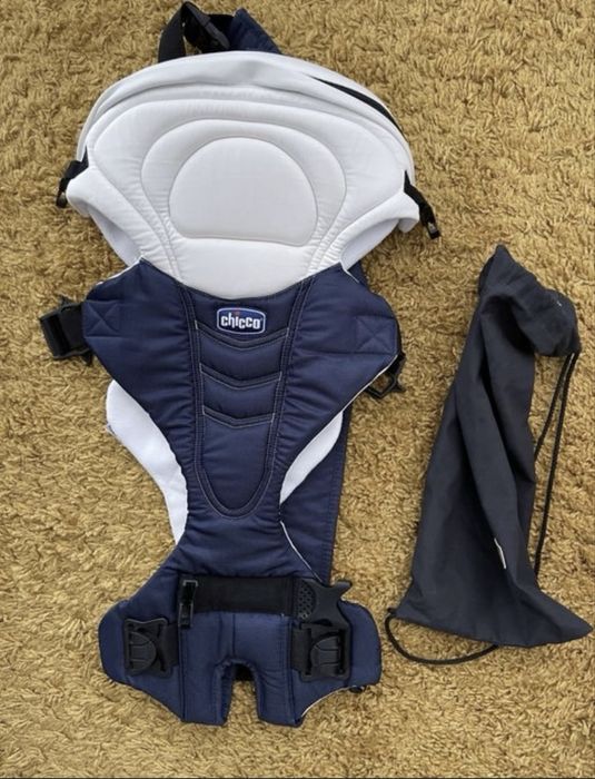 Marsiupiu Chicco blue&white
