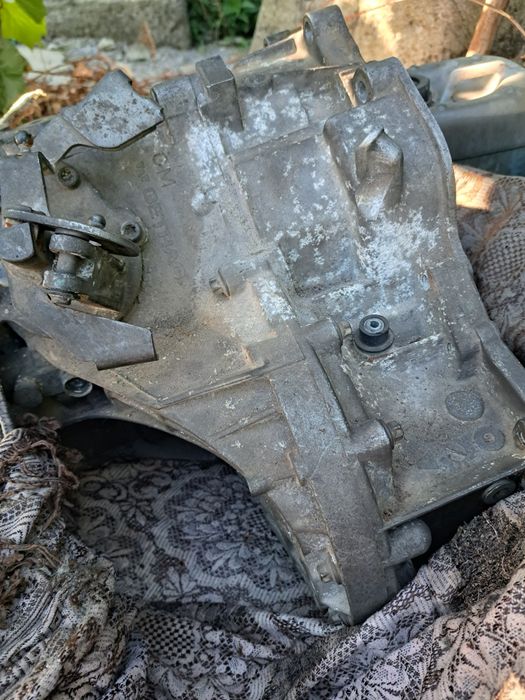 Скоростна кутия Opel Zafira