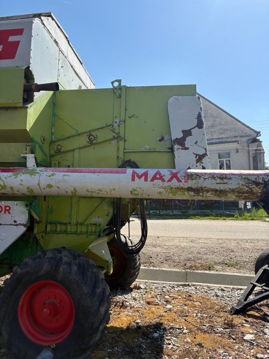 Combina claas dominator cs 116
