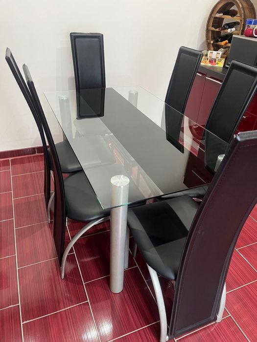 Vând set masă și scaune bucatarie