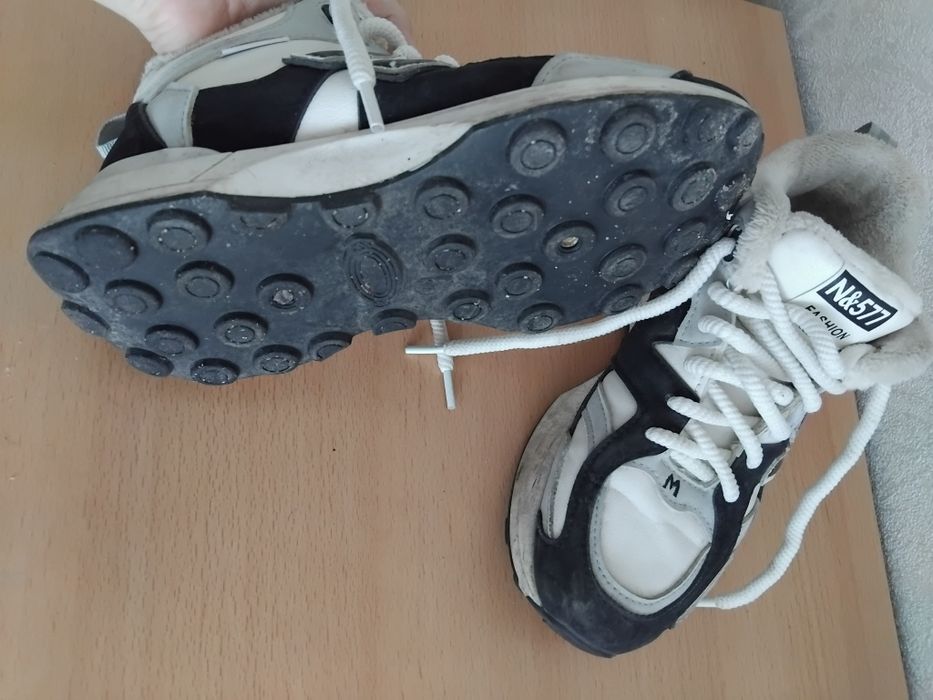 Продаю женские обуви