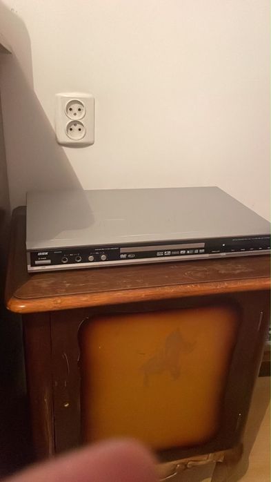 Телевизор Sony + DVD