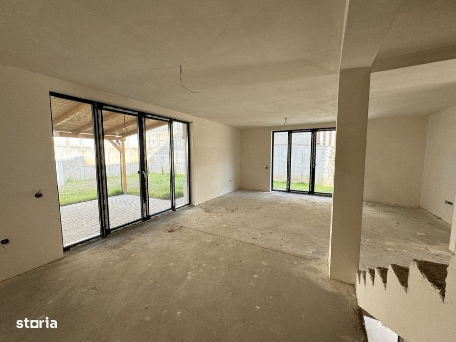 Casa tip duplex, 135mp utili, 4 camere, Semifinisata, Garaj, Zona Taut