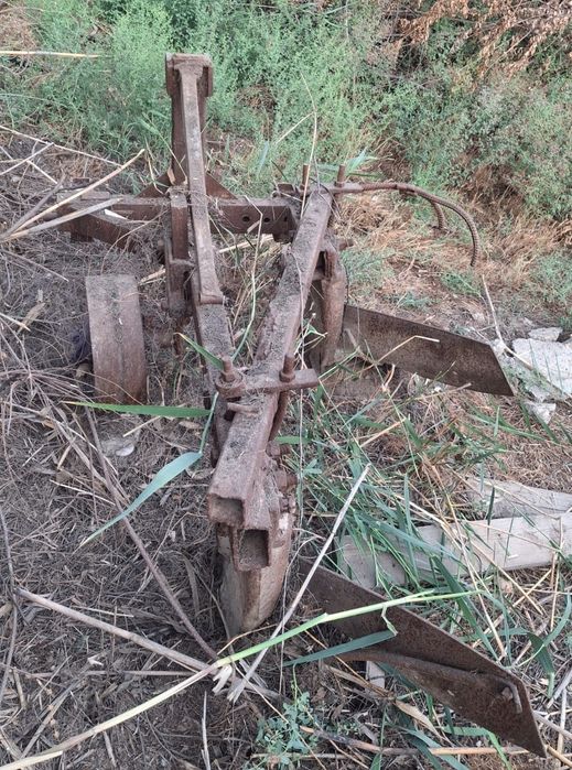 Плуг для трактора белорус