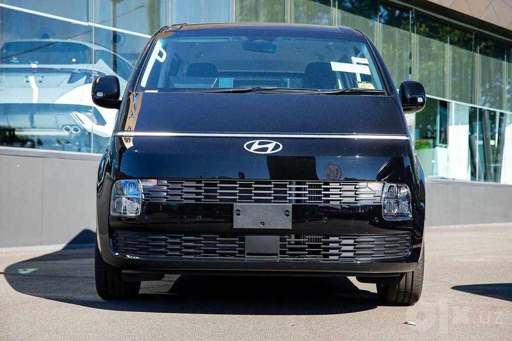 Продам Hyundai Staria 2026 года