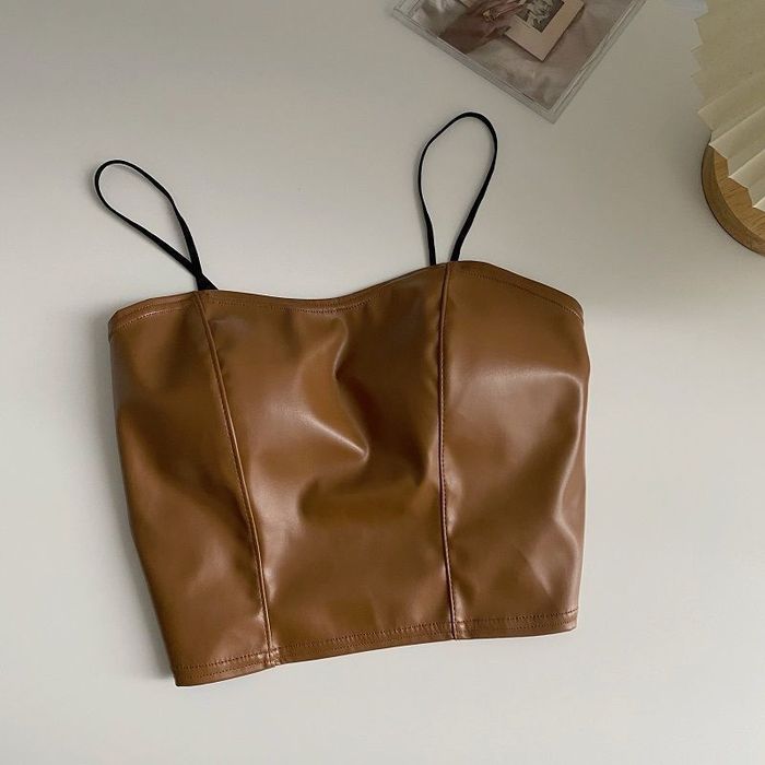 Женский короткий топ