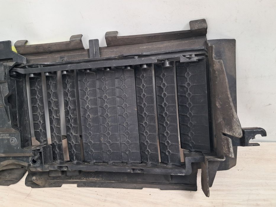 Клапи радиатор  Mercedes W213 A213 500 23 00
