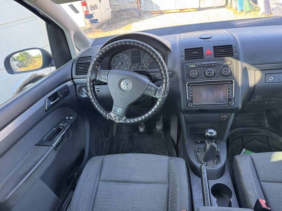 VW Touran 1.9tdi 105hp 2007г На Части