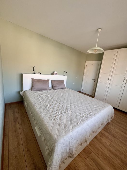 Наем просторен 3-стаен апартамент 120 кв. м.